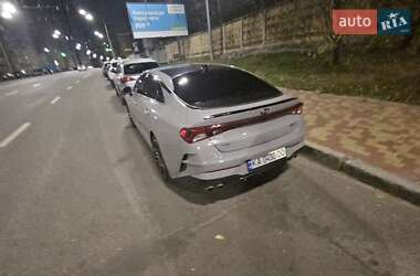 Седан Kia K5 2021 в 