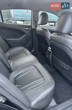 Седан Kia K5 2012 в 