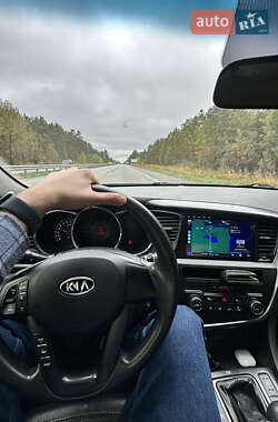 Седан Kia K5 2012 в 