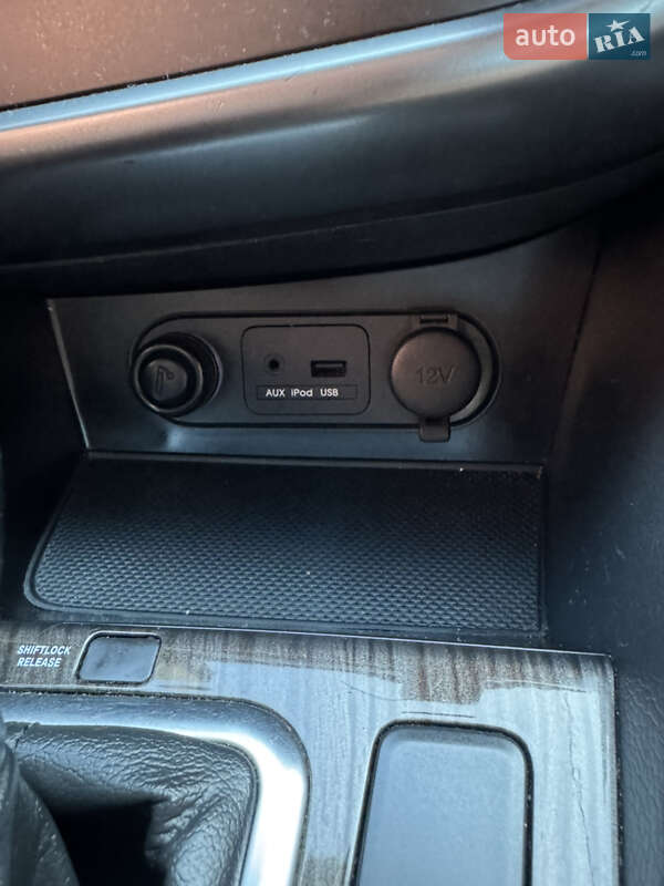 Седан Kia K5 2012 в Києві
