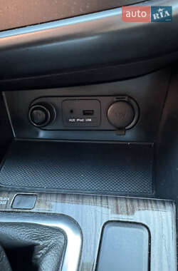 Седан Kia K5 2012 в 