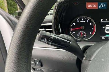 Седан Kia K5 2021 в  фото 33 Седан Kia K5 2021 в