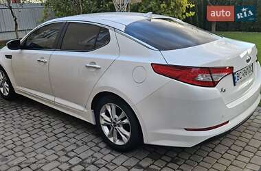 Седан Kia K5 2011 в  фото 2 Седан Kia K5 2011 в
