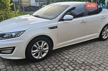 Седан Kia K5 2011 в  фото 6 Седан Kia K5 2011 в
