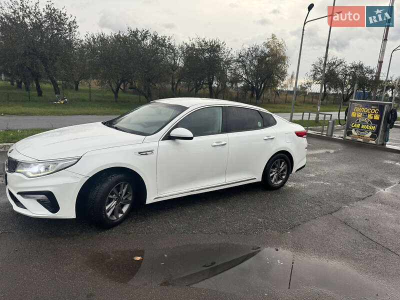 Седан Kia K5 2018 в Киеве фото 2 Седан Kia K5 2018 в Киеве