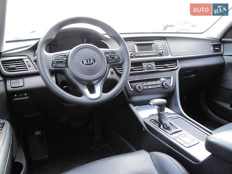Седан Kia K5 2017 в Киеве фото 24 Седан Kia K5 2017 в Киеве