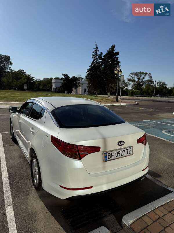 Седан Kia K5 2012 в Одесі фото 26 Седан Kia K5 2012 в Одесі