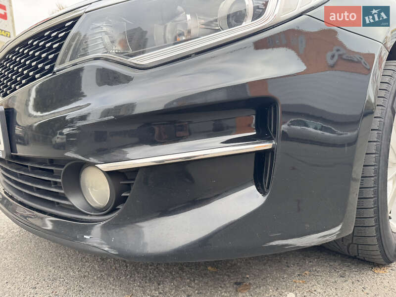 Седан Kia K5 2016 в Харькове