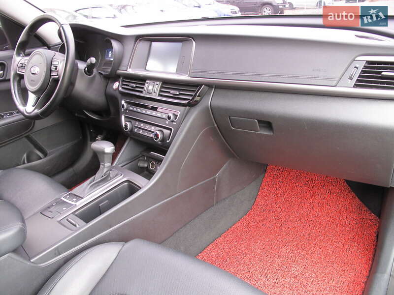 Седан Kia K5 2017 в Києві фото 57 Седан Kia K5 2017 в Києві