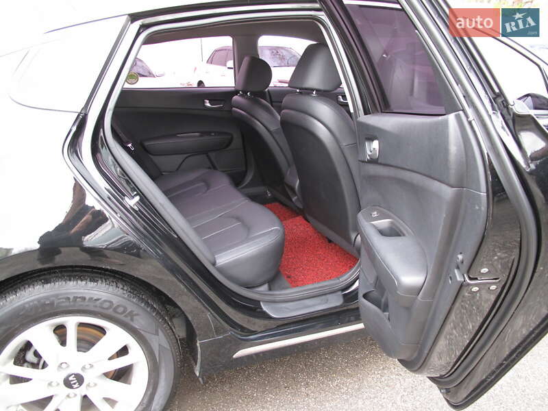 Седан Kia K5 2017 в Києві фото 60 Седан Kia K5 2017 в Києві