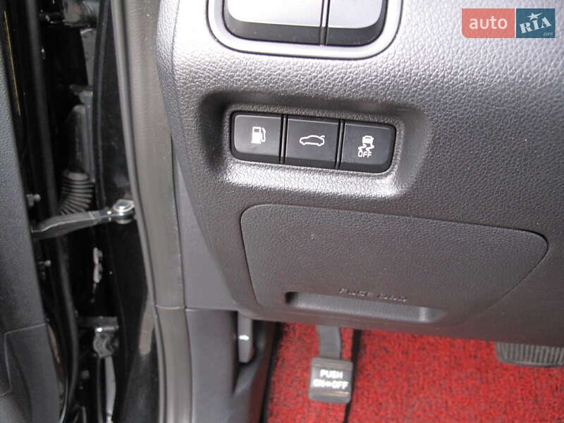Седан Kia K5 2017 в Києві фото 67 Седан Kia K5 2017 в Києві