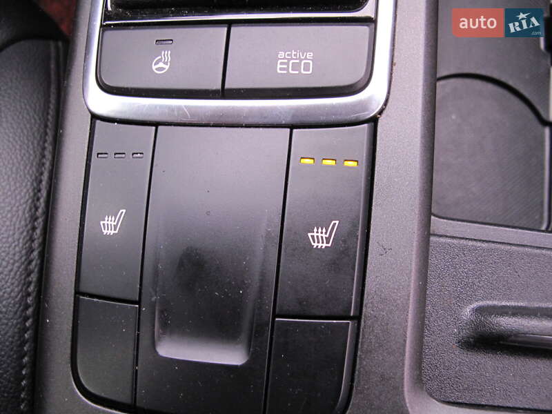 Седан Kia K5 2017 в Києві фото 87 Седан Kia K5 2017 в Києві