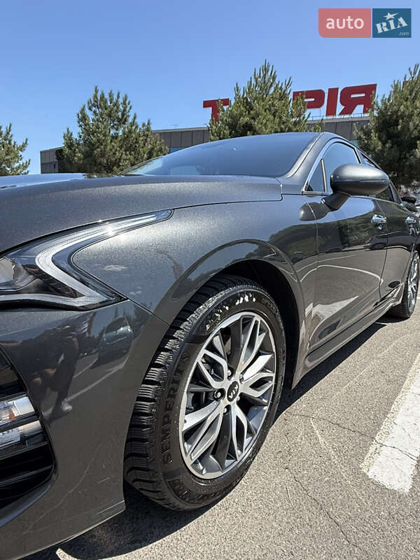 Седан Kia K5 2020 в Одесі