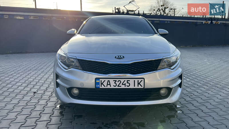Седан Kia K5 2016 в Києві фото 2 Седан Kia K5 2016 в Києві