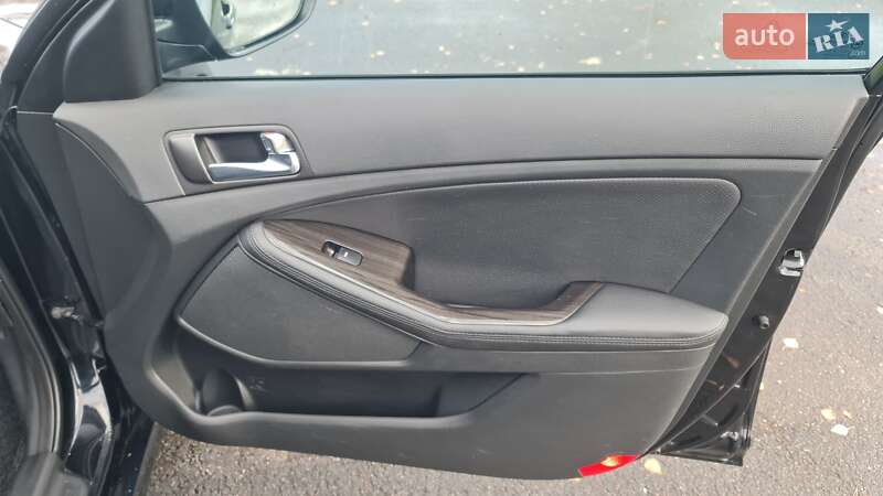 Седан Kia K5 2013 в Днепре фото 38 Седан Kia K5 2013 в Днепре