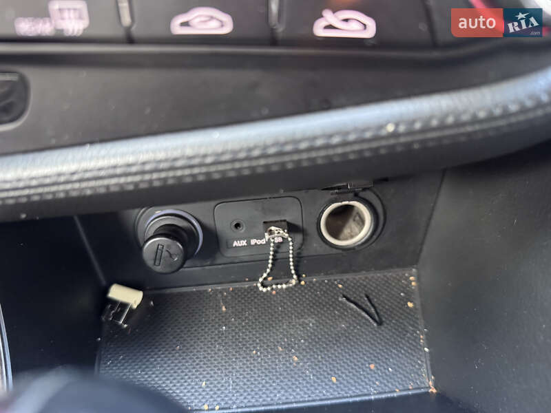 Седан Kia K5 2012 в Одесі