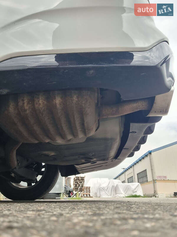 Седан Kia K5 2018 в Киеве фото 24 Седан Kia K5 2018 в Киеве