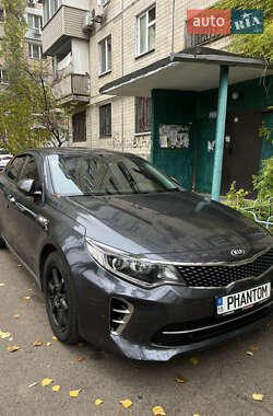 Седан Kia K5 2016 в Николаеве