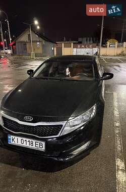 Седан Kia K5 2010 в Киеве