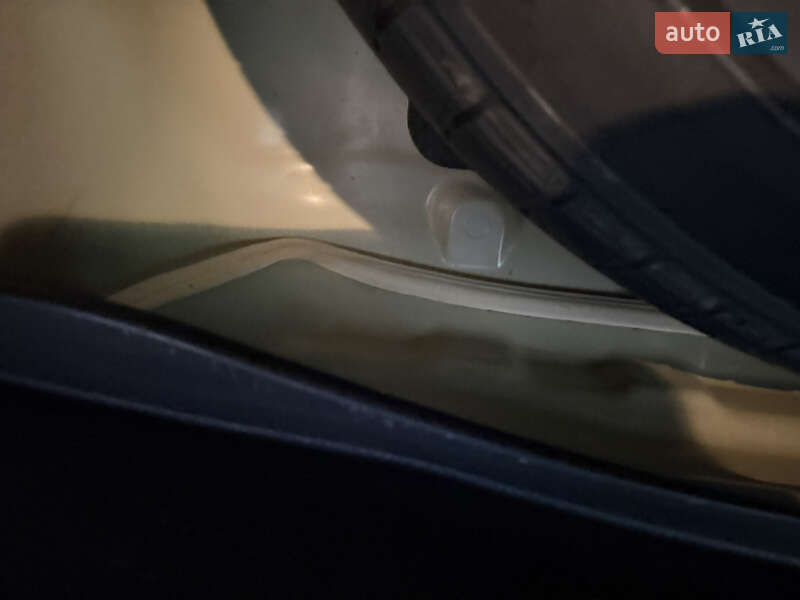 Седан Kia K5 2016 в Одессе