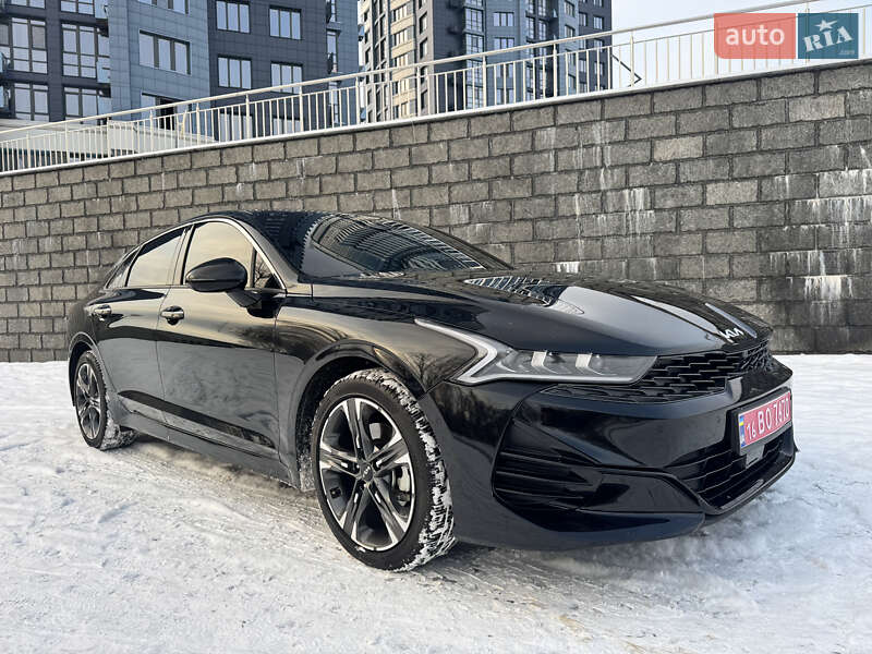 Седан Kia K5 2024 в Киеве