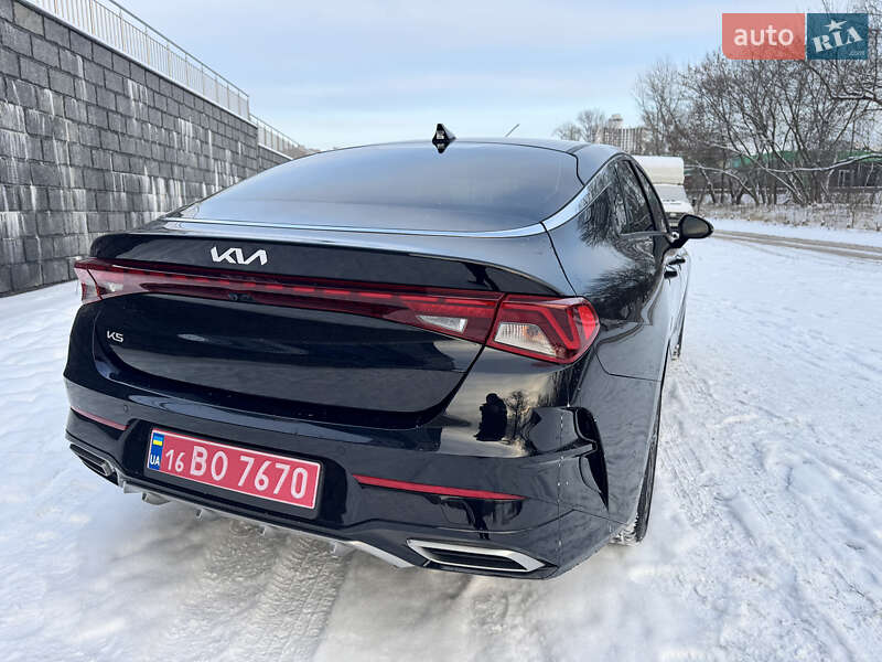Седан Kia K5 2024 в Киеве