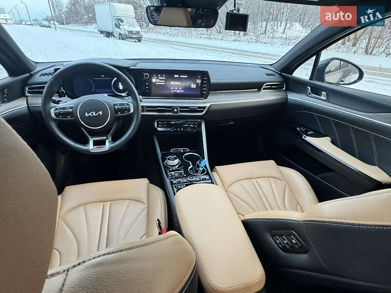 Седан Kia K5 2024 в Киеве