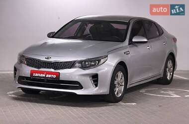 Седан Kia K5 2015 в Киеве