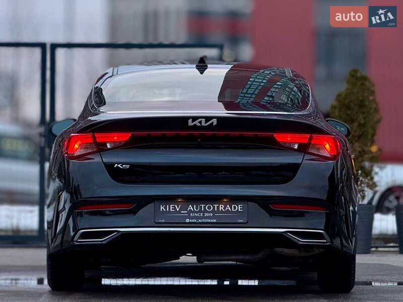 Седан Kia K5 2021 в Киеве