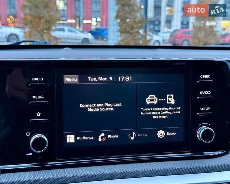 Седан Kia K5 2021 в Киеве