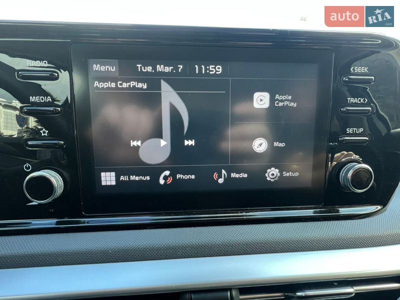 Седан Kia K5 2020 в Запорожье