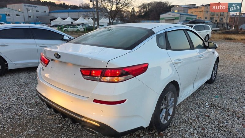 Седан Kia K5 2018 в Києві