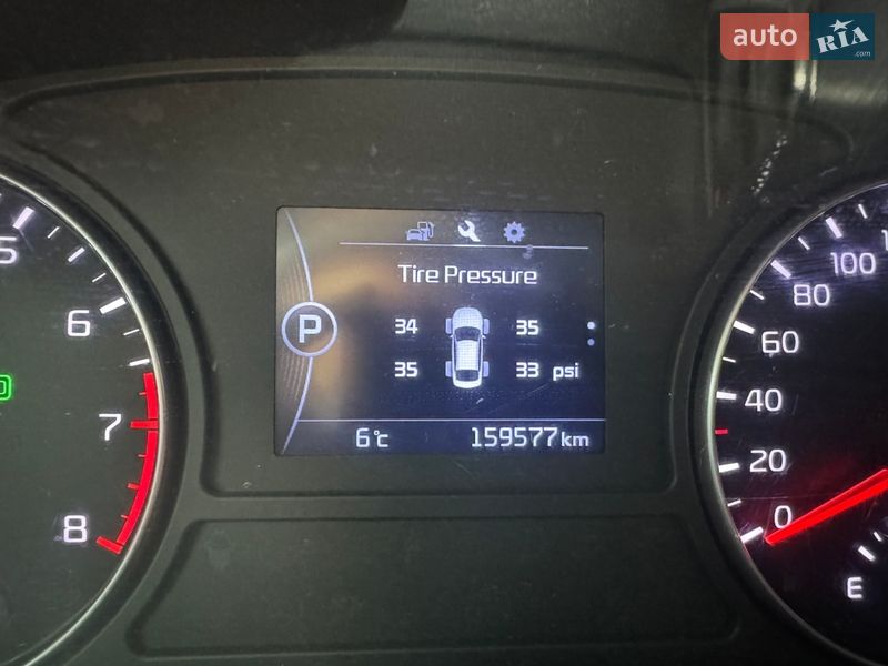 Седан Kia K5 2017 в Одесі