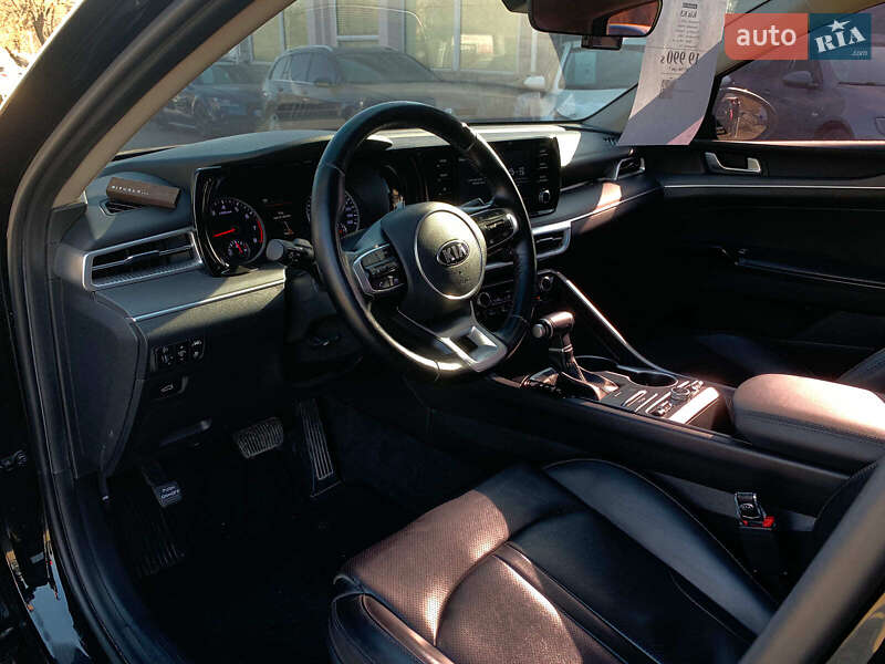 Седан Kia K5 2020 в Виннице