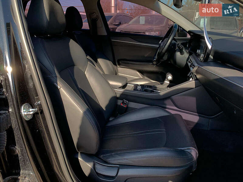 Седан Kia K5 2020 в Виннице