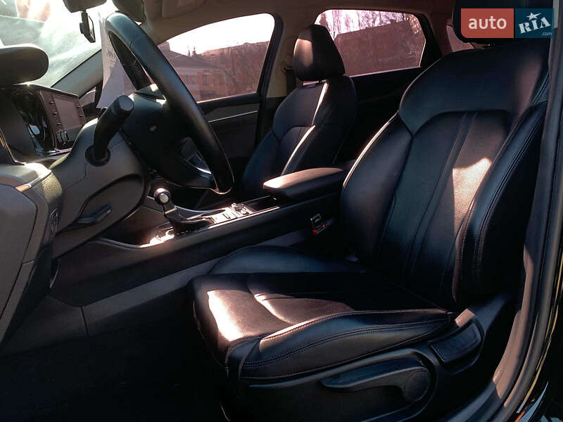 Седан Kia K5 2020 в Виннице