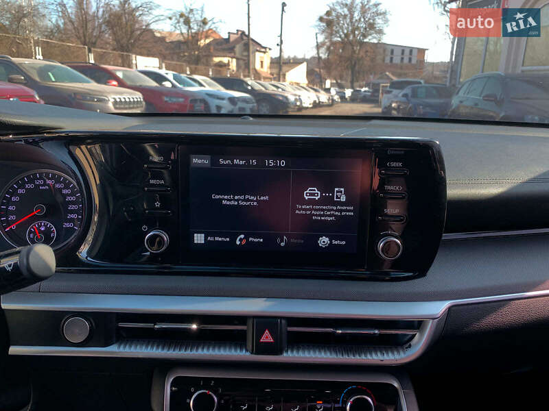 Седан Kia K5 2020 в Виннице