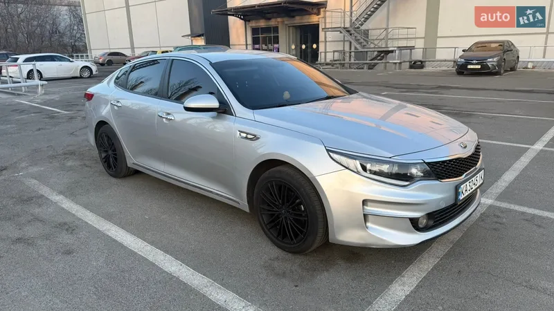Kia K5