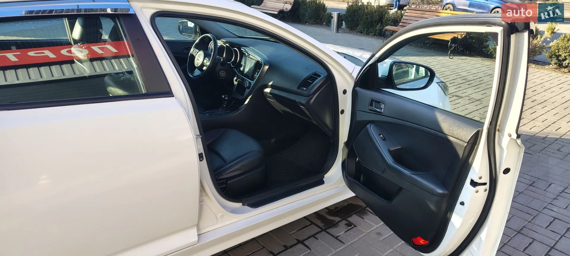 2015 Kia K5 - мініатюра 10