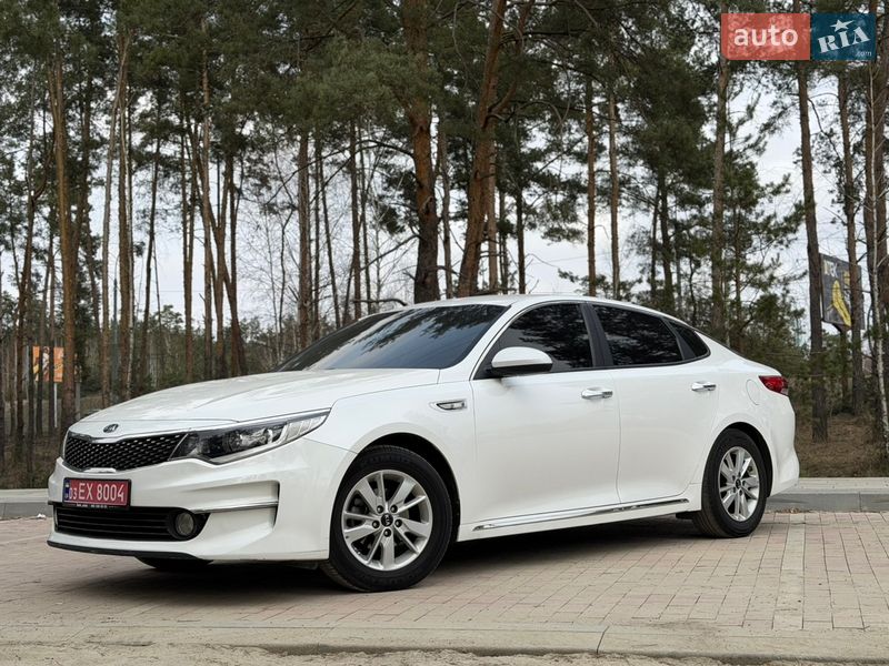 Седан Kia K5 2017 в Киеве