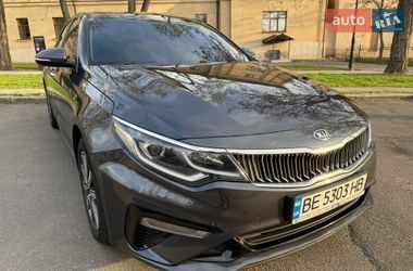 Седан Kia K5 2019 в Миколаєві