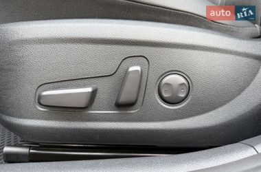 Седан Kia K5 2019 в Миколаєві