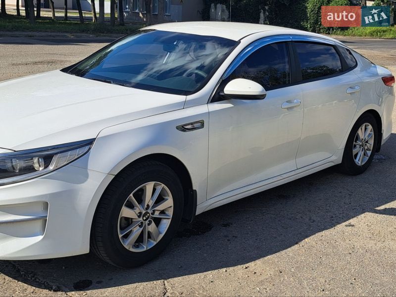Седан Kia K5 2015 в Харкові фото 5 Седан Kia K5 2015 в Харкові