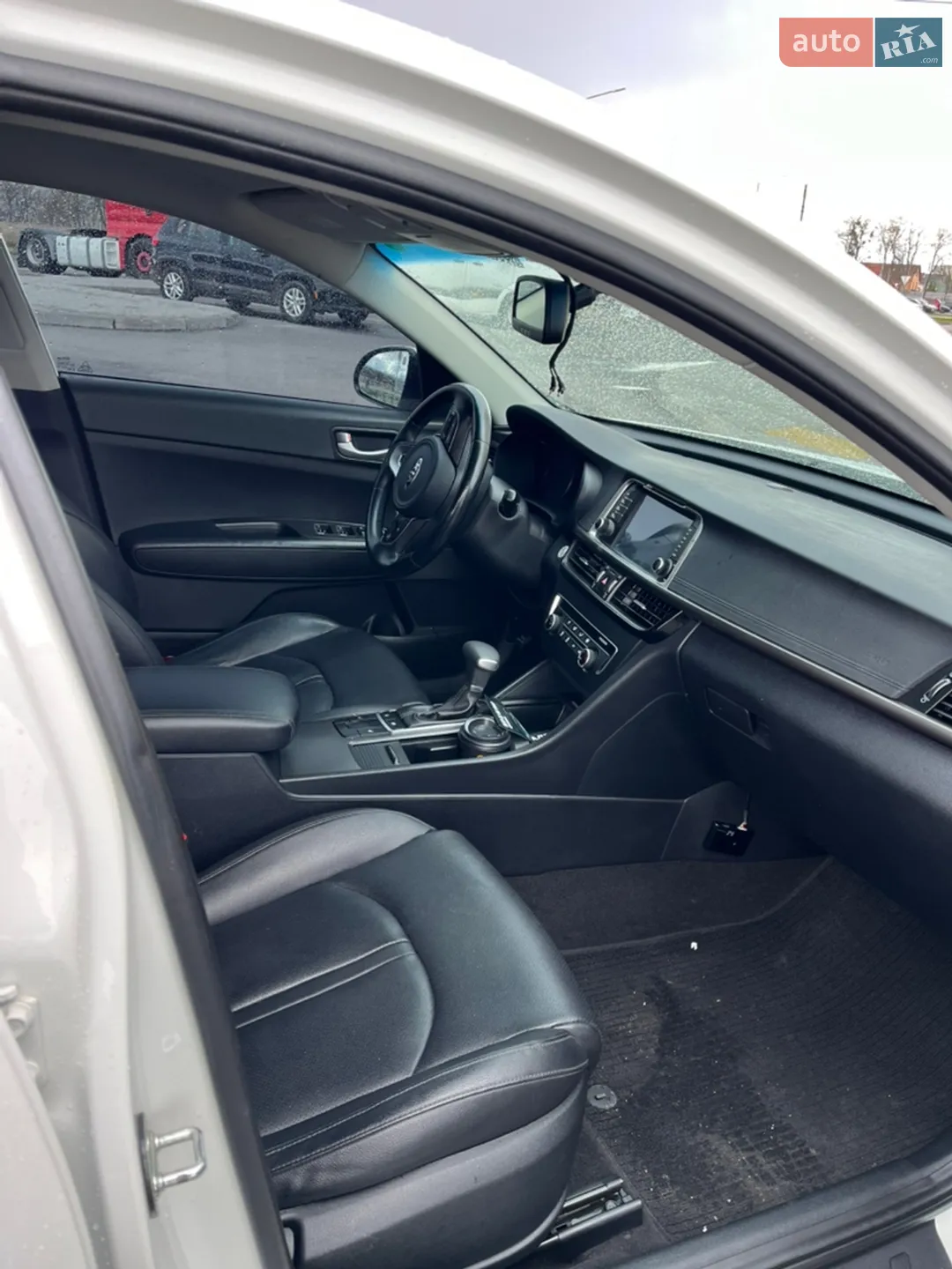 2017 Kia K5 - мініатюра 8
