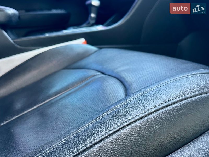 Седан Kia K5 2016 в Києві фото 18 Седан Kia K5 2016 в Києві