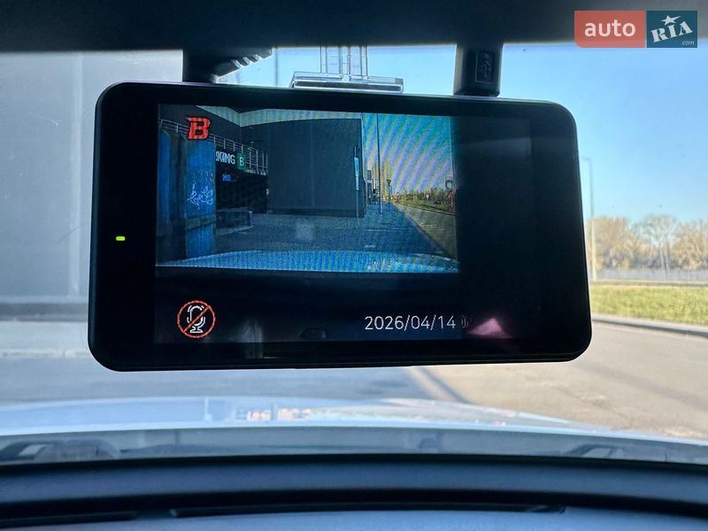 Седан Kia K5 2016 в Києві фото 24 Седан Kia K5 2016 в Києві