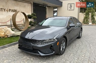 Седан Kia K5 2020 в Львові