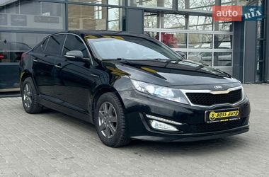 Седан Kia K5 2013 в Ивано-Франковске