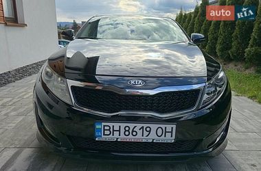 Седан Kia K5 2012 в Вінниці
