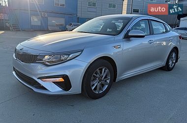 Седан Kia K5 2018 в Києві